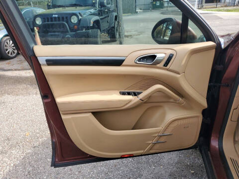 2013 Porsche Cayenne Tiptronic