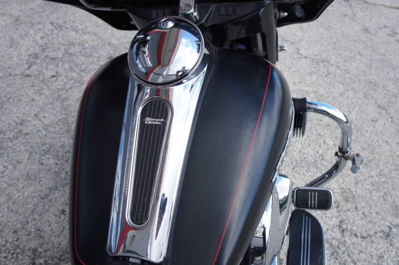 2014 Harley-Davidson Street Glide Special