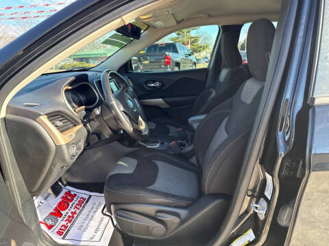 2018 Jeep Cherokee Latitude