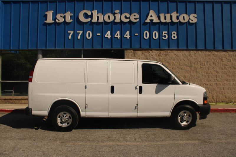 2022 Chevrolet Express 2500