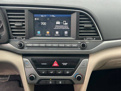 2018 Hyundai Elantra