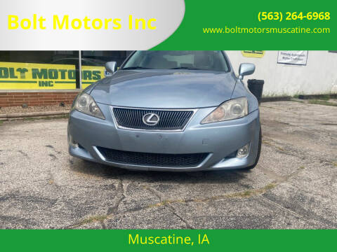 2006 Lexus IS 250 for sale at Bolt Motors Inc in Muscatine IA