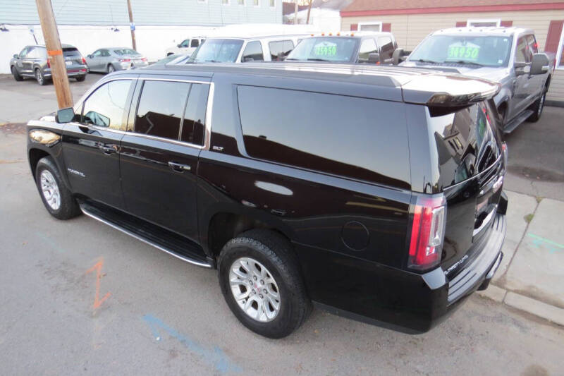 2016 GMC Yukon XL SLT