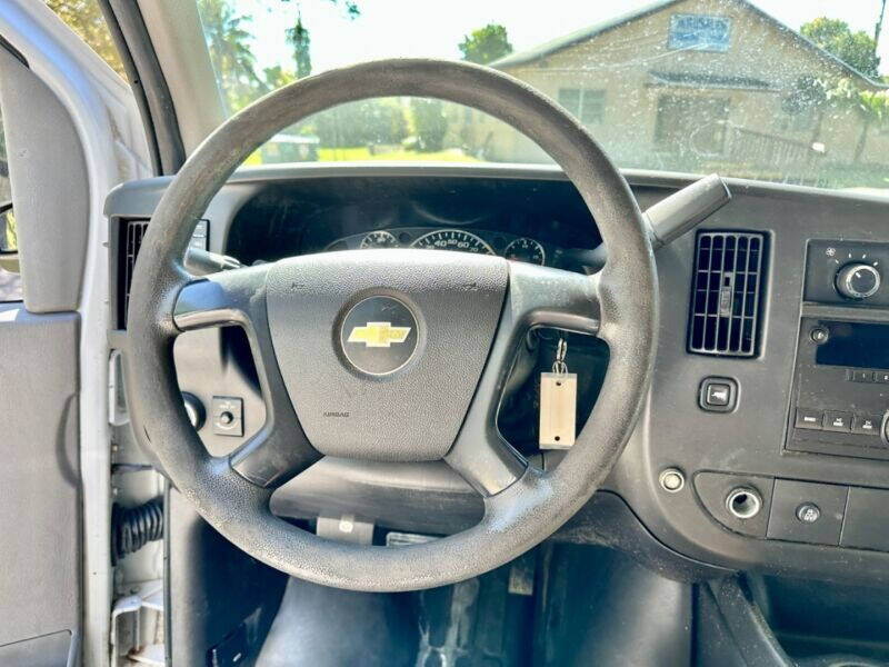 2013 Chevrolet Express  - $18,995