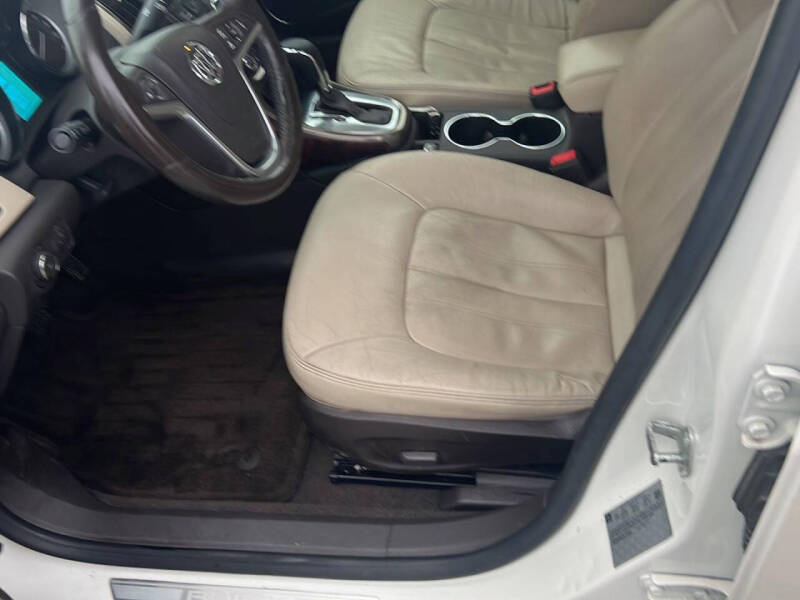 2013 Buick Verano Leather Group