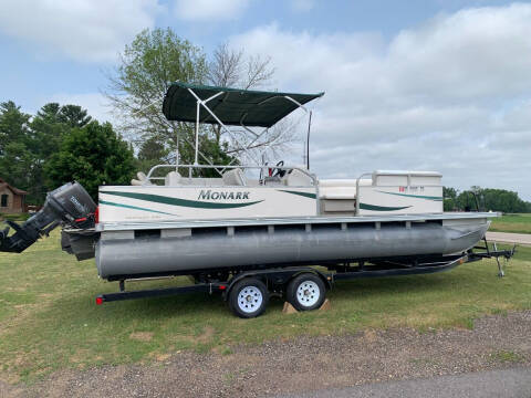 2004 Monaco Fantasy 240 for sale at TJ's Auto in Wisconsin Rapids WI