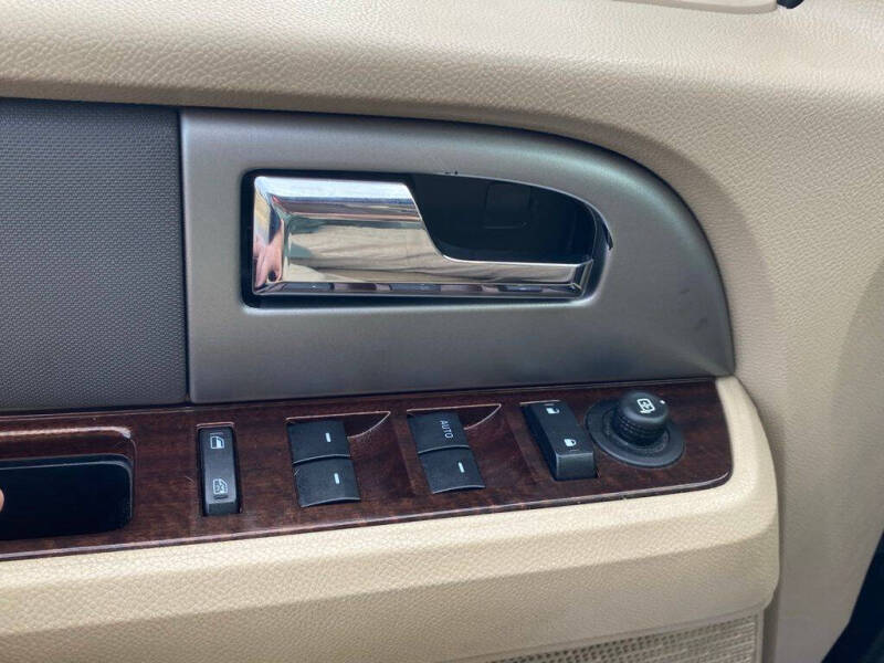 2011 Ford Expedition XLT