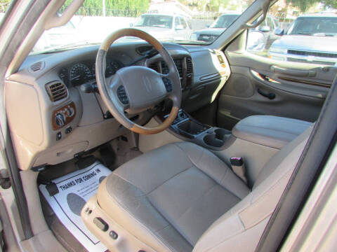 2000 Lincoln Navigator