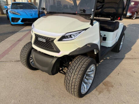 2025 VENOM STRIKE