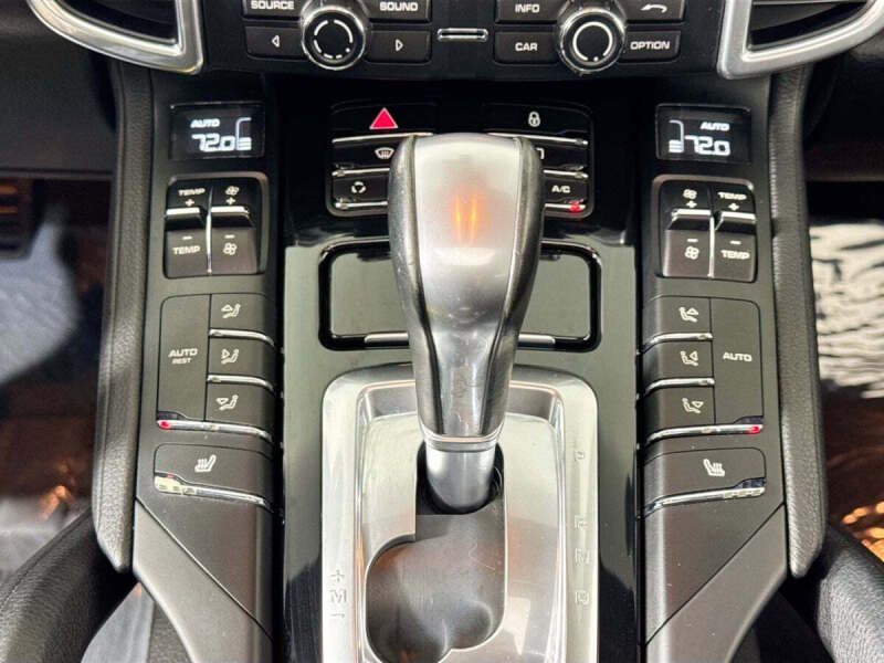 2012 Porsche Cayenne Tiptronic