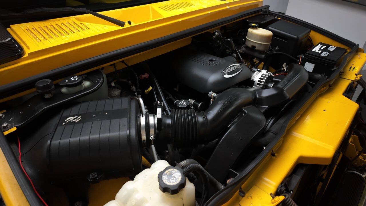 2004 HUMMER H2 56