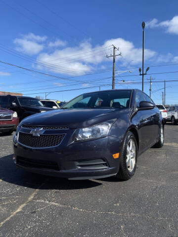 2014 Chevrolet Cruze for sale at TIGER AUTO SALES INC in Redford MI