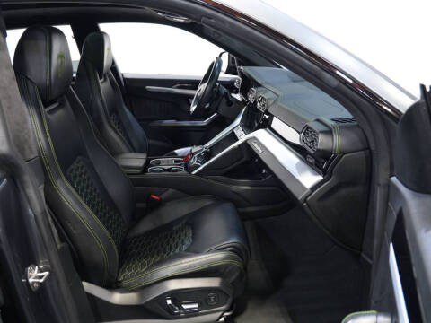 2019 Lamborghini Urus