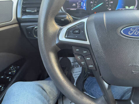 2013 Ford Fusion Hybrid SE