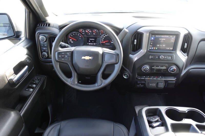 2023 Chevrolet Silverado 1500 Custom