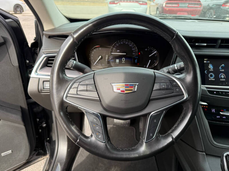 2019 Cadillac XT5 Luxury