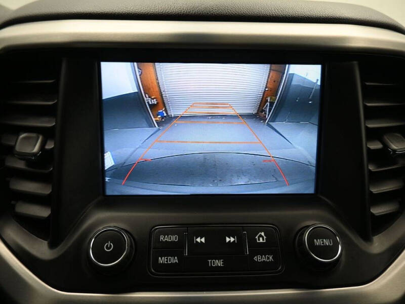 2017 GMC Acadia SLT-1