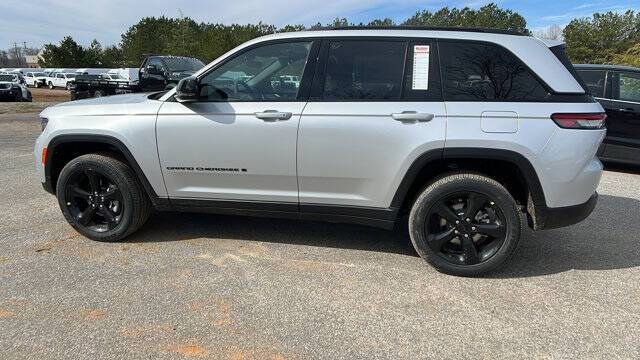 2025 Jeep Grand Cherokee