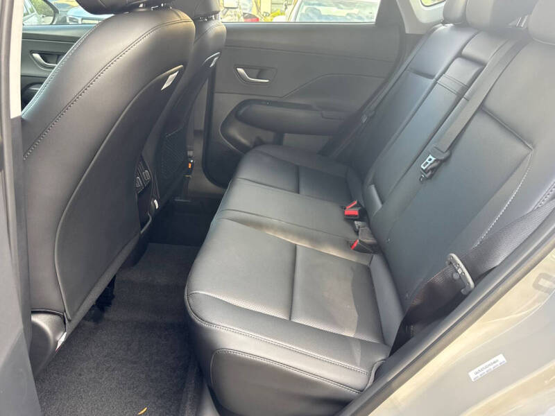 2026 Hyundai Kona SEL Premium