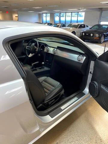 2006 Ford Mustang GT Deluxe