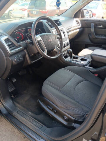 2015 GMC Acadia SLE-2