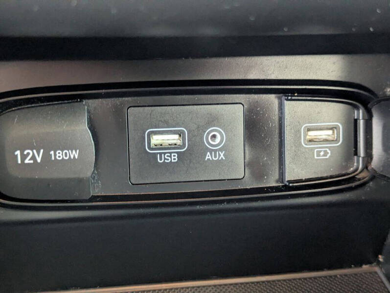 2019 Hyundai Santa Fe SE 2.4L