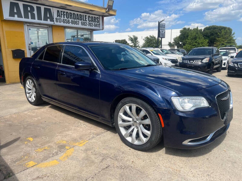 2017 Chrysler 300 Limited