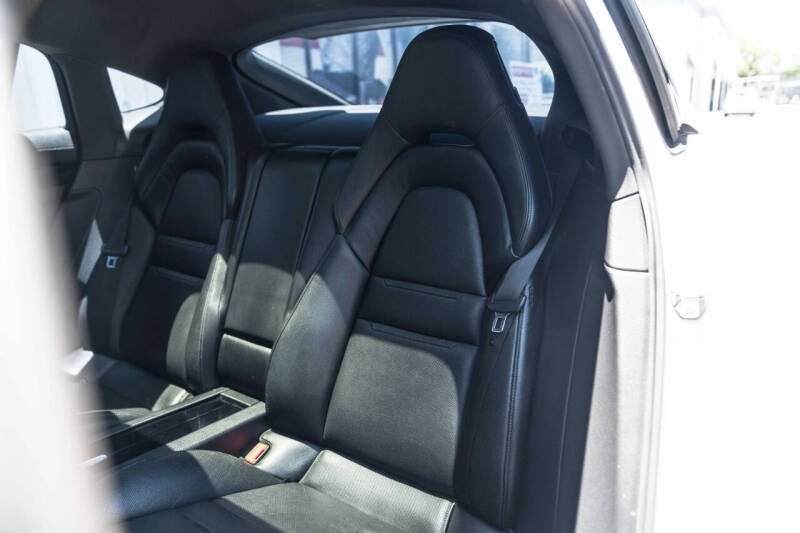 2018 Porsche Panamera