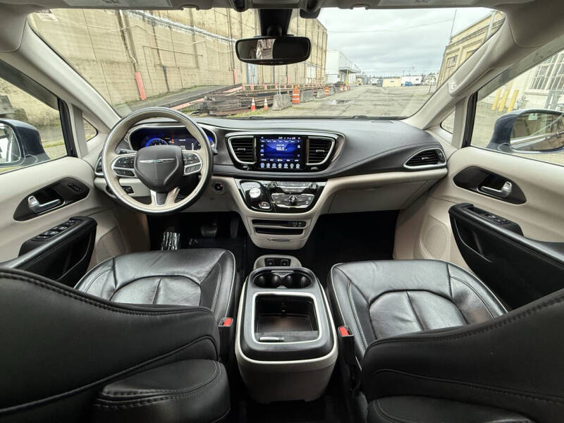 2017 Chrysler Pacifica Limited