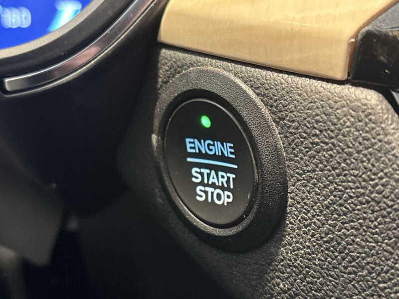 2022 Ford Escape Plug-In Hybrid Titanium