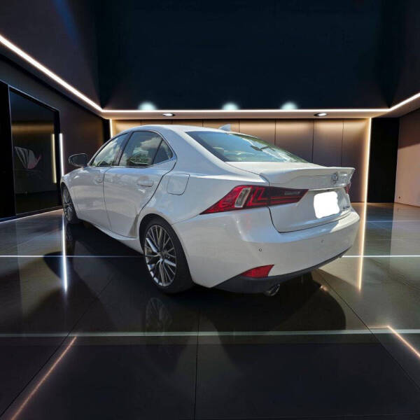 2015 Lexus IS 250