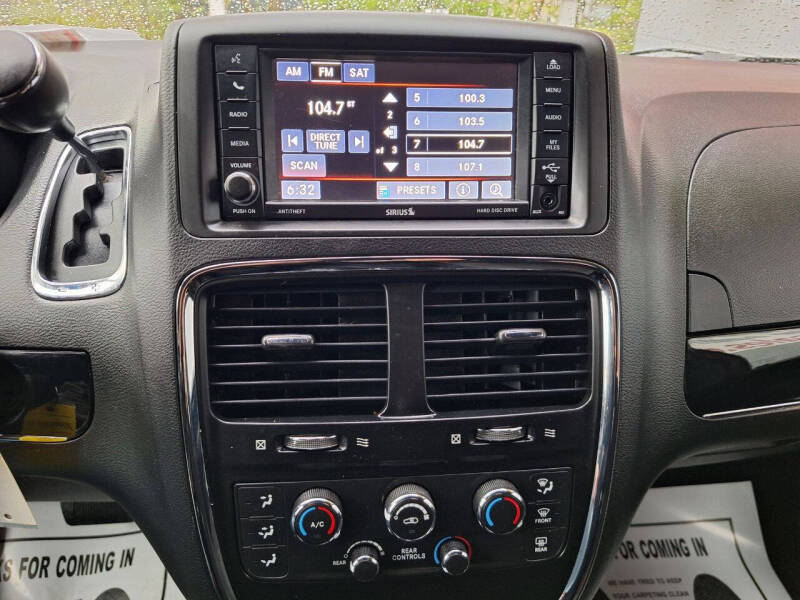 2017 Dodge Grand Caravan SE Plus