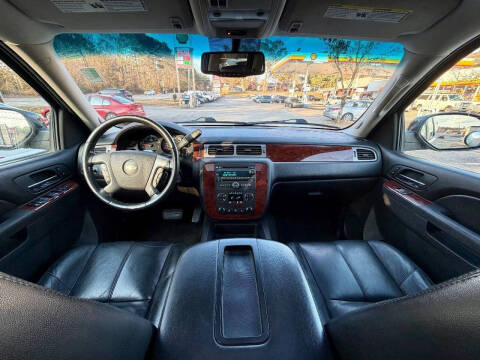 2012 Chevrolet Suburban LT