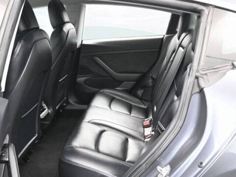 2020 Tesla Model 3 Standard Range Plus