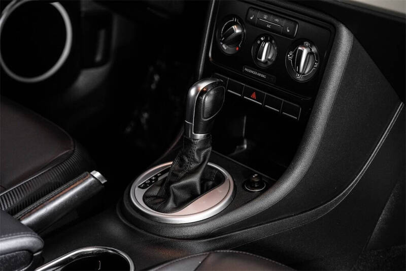 2016 Volkswagen Beetle 1.8T SE