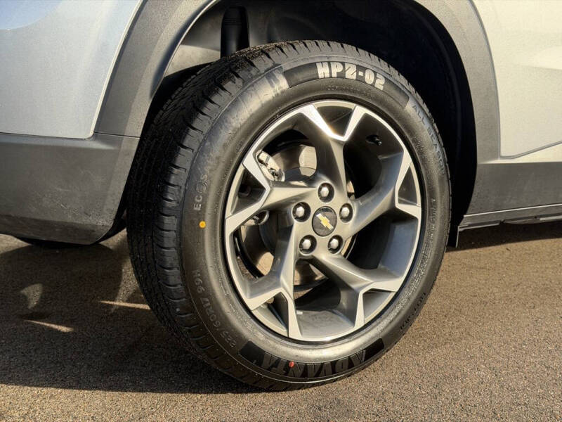 2024 Chevrolet Trax LT