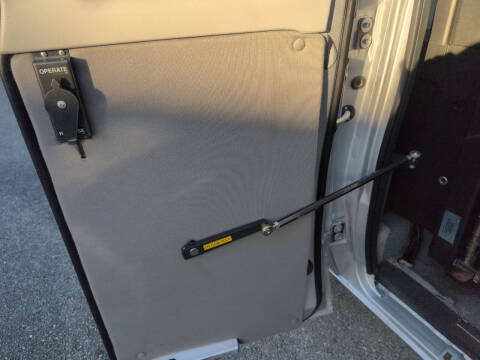 2014 Ford E-Series E-150 XLT