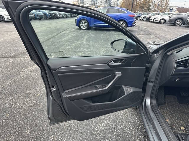 2023 Volkswagen Jetta SE