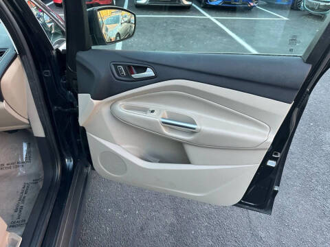 2015 Ford C-MAX Hybrid SEL