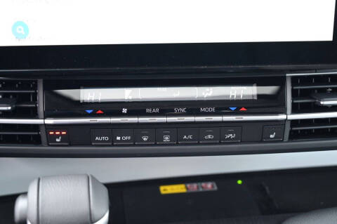 2025 Toyota Sienna XLE 8-Passenger