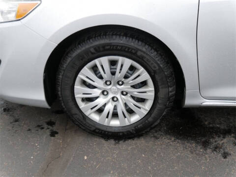 2014 Toyota Camry LE