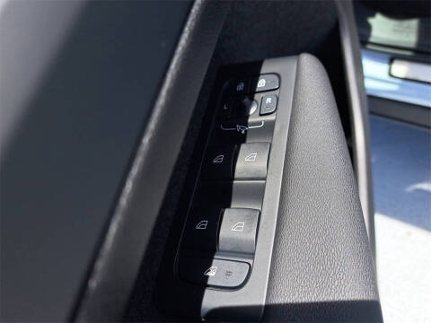 2026 Volvo XC40 B4 Plus