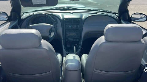 2001 Ford Mustang GT