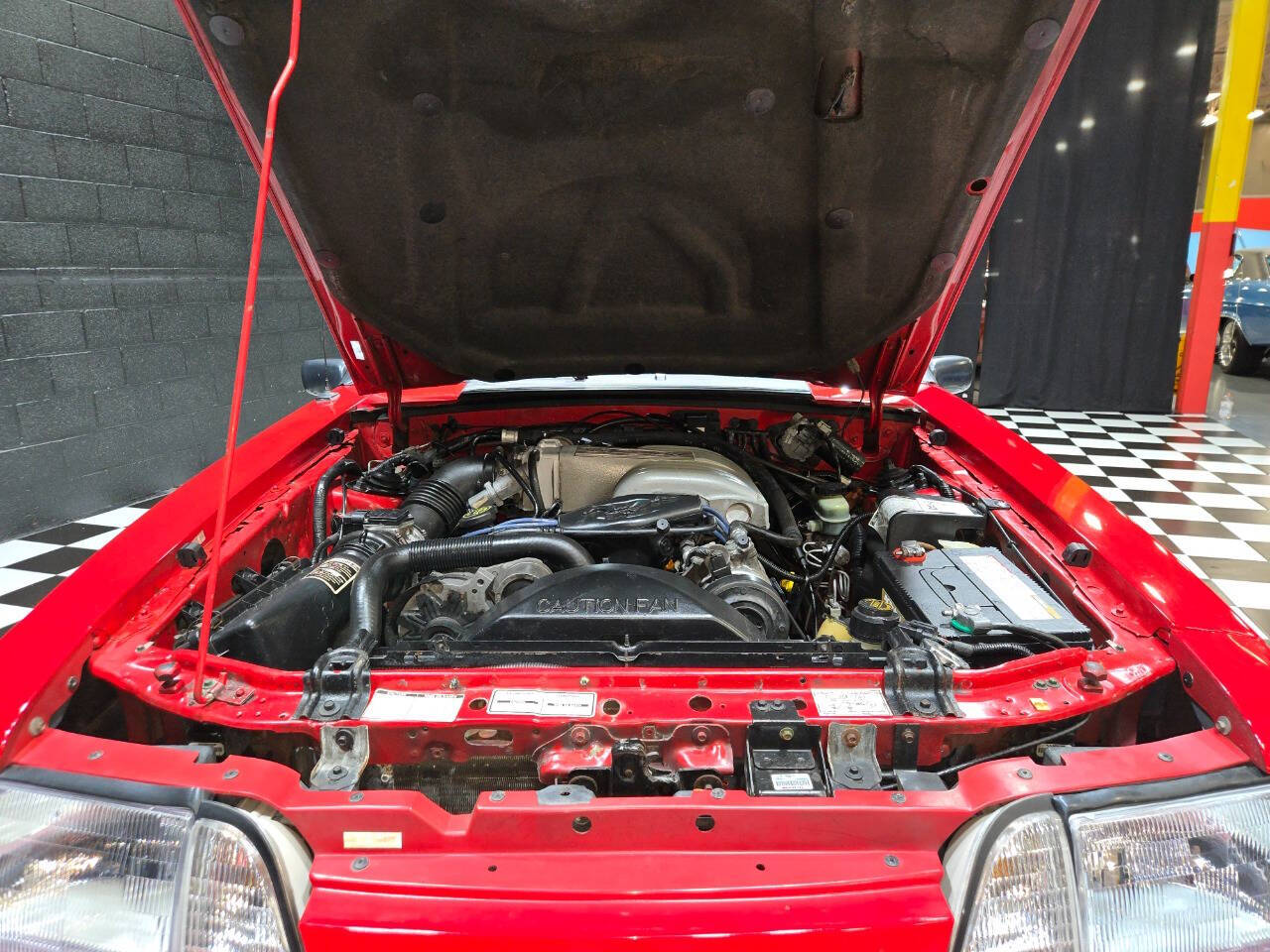 1992 Ford Mustang 48
