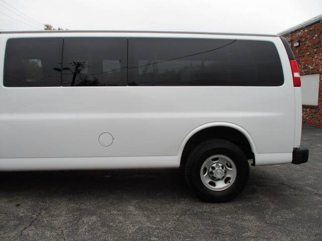 2019 Chevrolet Express LS 3500