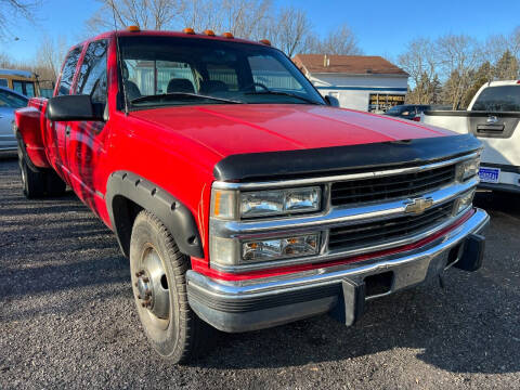 1996 Chevrolet C/K 3500 Series for sale at GREAT DEALS ON WHEELS in Michigan City IN