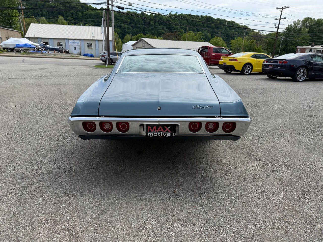 1968 Chevrolet Impala Fastback 77