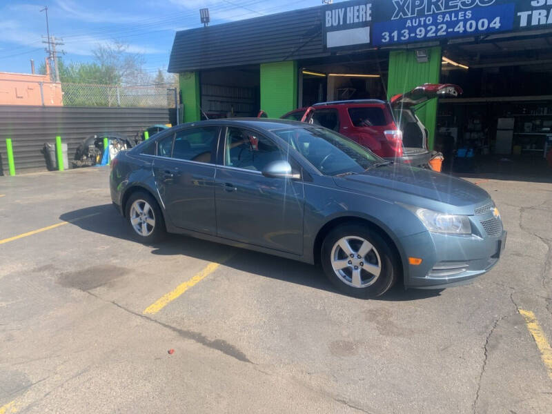 2012 Chevrolet Cruze for sale at Xpress Auto Sales in Roseville MI