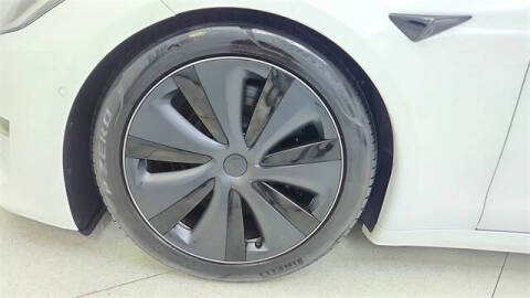 2023 Tesla Model S Plaid