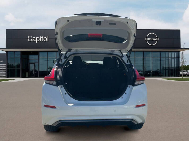 2023 Nissan LEAF SV PLUS